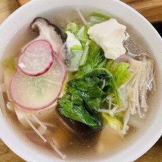 野菜と豆腐の中華スープ